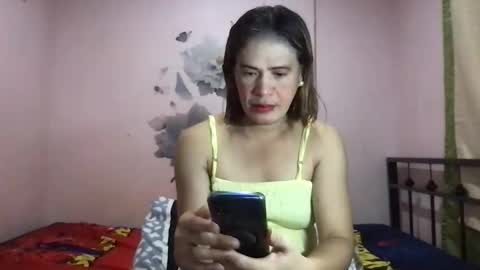 Snapshot of shantallee chatting on 09/27/25, 12:26 shantallee online show from 09/27/25, 12:26