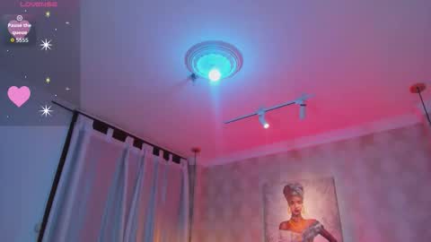 Snapshot of shantalll__ chatting on 11/13/25, 11:09 Shantal online show from 11/13/25, 11:09