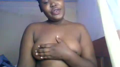 Snapshot of shanzie90 chatting on 07/16/26, 08:20 shanzie90 online show from 07/16/26, 08:20