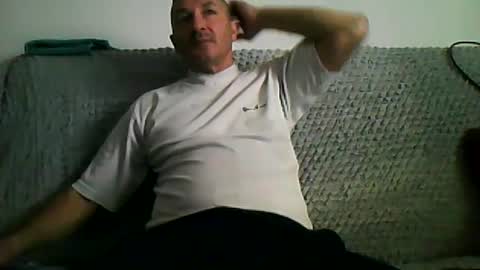 Snapshot of shaomy711 chatting on 01/05/25, 08:32 excelo21 online show from 01/05/25, 08:32