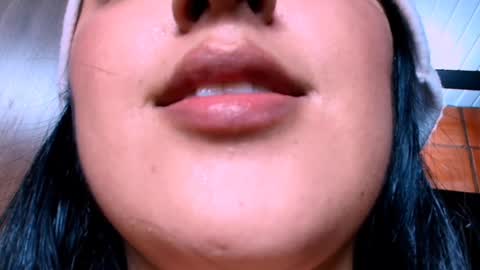 My real name is bella  Much Gust  online show from 12/26/24, 09:47