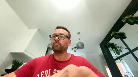 Sharksboy online show from 10/26/25, 06:52