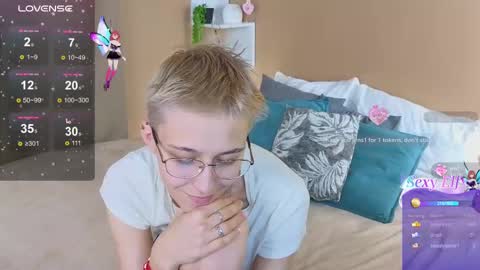 Sharli online show from 02/19/25, 06:54