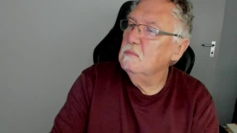 sharlots_pet online show from 05/16/26, 10:12