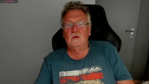 sharlots_pet online show from 05/23/26, 10:36