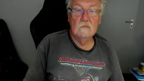sharlots_pet online show from 07/10/26, 07:56