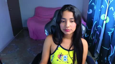Snapshot of sharlott_pamela chatting on 03/19/26, 04:00 Pamela online show from 03/19/26, 04:00
