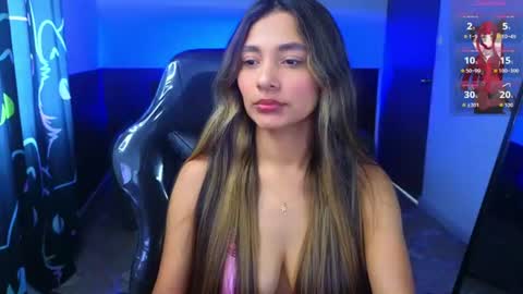 Snapshot of sharlott_pamela chatting on 07/20/26, 04:53 Pamela online show from 07/20/26, 04:53