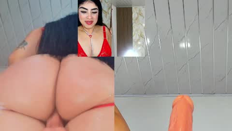 Snapshot of sharlotte_sexx chatting on 05/29/26, 07:17 S online show from 05/29/26, 07:17