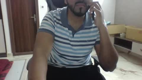 Snapshot of sharmasuhas9876 chatting on 01/11/25, 12:18 sharmasuhas9876 online show from 01/11/25, 12:18