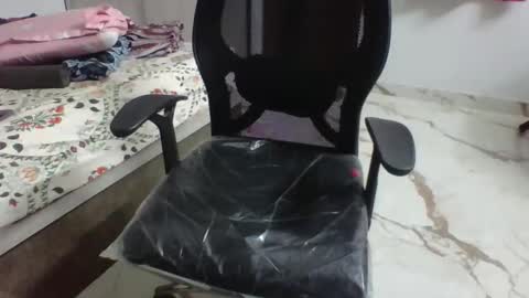 Snapshot of sharmasuhas9876 chatting on 11/01/25, 07:05 sharmasuhas9876 online show from 11/01/25, 07:05