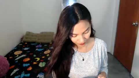 Snapshot of sharminex chatting on 05/29/26, 01:31 sharminex online show from 05/29/26, 01:31