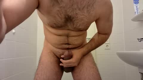 Snapshot of sharo_2000 chatting on 12/14/25, 11:48 Sharo snp sch asef15 online show from 12/14/25, 11:48