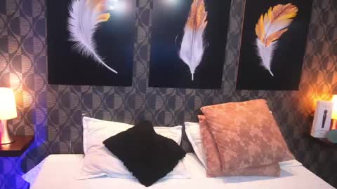 Sharom  online show from 04/27/26, 07:45
