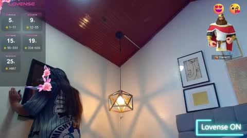 Snapshot of sharon_makelove chatting on 04/16/26, 07:25 ESTEFI online show from 04/16/26, 07:25