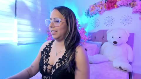 Sharon online show from 06/03/26, 02:33