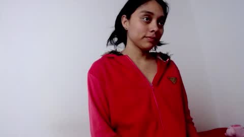 Snapshot of sharon_sexy__ chatting on 10/18/25, 09:04 sharon_sexy__ online show from 10/18/25, 09:04