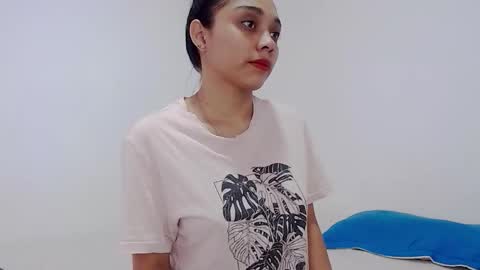 Snapshot of sharon_sexy__ chatting on 10/28/25, 08:11 sharon_sexy__ online show from 10/28/25, 08:11