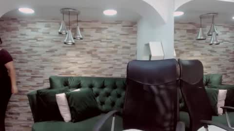 sharon online show from 11/27/25, 11:34