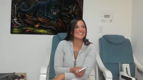 Snapshot of sharoncute17 chatting on 06/12/26, 04:39 sharoncute17 online show from 06/12/26, 04:39
