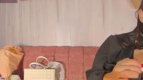 Snapshot of sharonlewy_ chatting on 01/07/25, 02:41 Sharon online show from 01/07/25, 02:41
