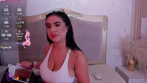 Snapshot of sharonlewy_ chatting on 05/20/26, 02:45 Sharon online show from 05/20/26, 02:45