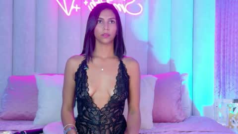 Snapshot of sharonmiller_2 chatting on 05/23/26, 10:14 Sharon Independent model online show from 05/23/26, 10:14