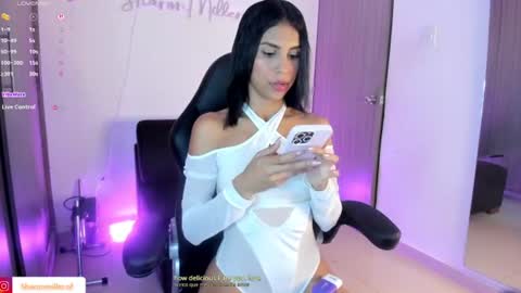 Snapshot of sharonmiller_2 chatting on 07/28/26, 07:39 Sharon Independent model online show from 07/28/26, 07:39