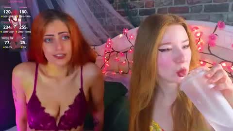 Lola and Stacey online show from 06/17/26, 07:37
