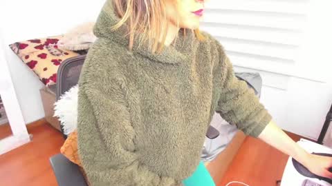 Sharon online show from 12/29/24, 06:49