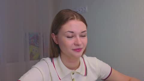 Miroslava online show from 10/19/25, 04:13