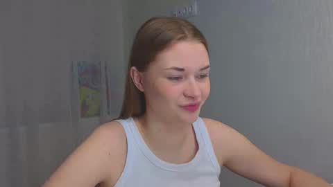 Miroslava online show from 10/26/25, 04:29