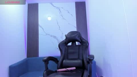 Lady Shauna online show from 10/10/25, 03:05