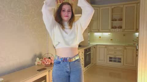 Alexandra online show from 11/23/25, 04:23