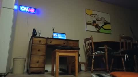 Snapshot of shave_deeez chatting on 10/05/25, 05:39 shave deeez online show from 10/05/25, 05:39