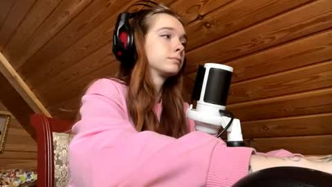 Snapshot of shavonflosi chatting on 05/30/26, 04:20 Maria online show from 05/30/26, 04:20