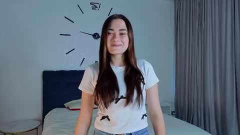 Emma online show from 07/25/26, 04:04