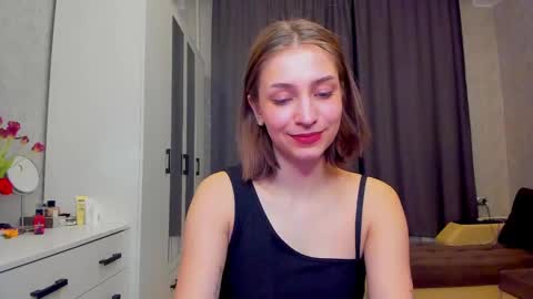 shawty__mariaa online show from 03/11/25, 06:19