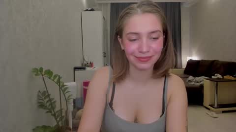 shawty__mariaa online show from 10/03/25, 01:30