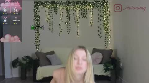 Snapshot of shawty_vi chatting on 09/20/25, 05:19 shawty_vi online show from 09/20/25, 05:19