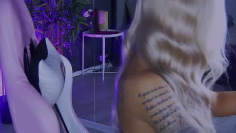 shayblonde online show from 12/19/24, 11:25