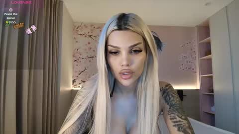 shayblonde online show from 09/23/25, 07:06