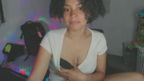 Shayna online show from 06/12/26, 02:32