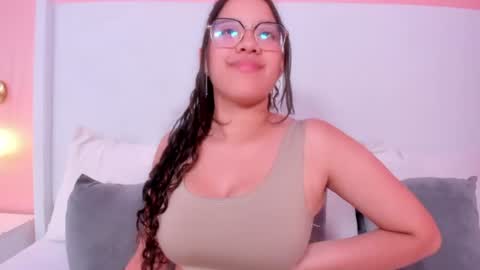 shayra_alina online show from 06/25/26, 05:28