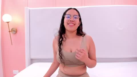 shayra_alina online show from 07/08/26, 09:41
