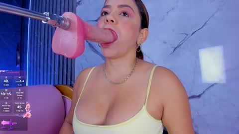 Snapshot of shayra_boobs2 chatting on 02/16/26, 10:44 shayra_boobs2 online show from 02/16/26, 10:44