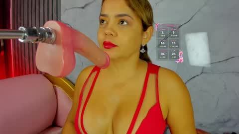 Snapshot of shayra_boobs2 chatting on 04/17/26, 09:23 shayra_boobs2 online show from 04/17/26, 09:23