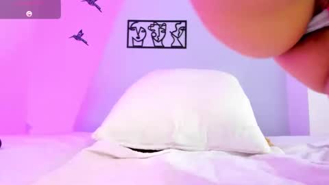 Shayra online show from 10/08/25, 10:07