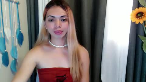Snapshot of shea_andrea chatting on 04/17/26, 01:08 shea_andrea online show from 04/17/26, 01:08