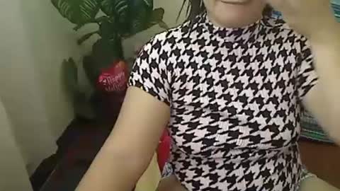 Snapshot of shebomb488504 chatting on 02/16/25, 12:41 jane online show from 02/16/25, 12:41